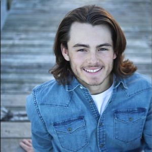 Meet your Posher, Evan